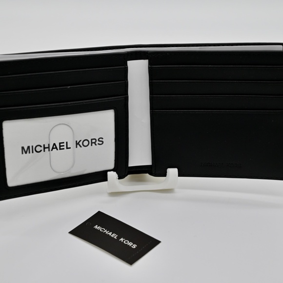 Michael Kors Cooper Ombré Signature Logo Billfold Wallet NWT - Picture 3 of 4